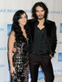 /album/katy-e-seu-marido-russell-brand-2nd-annual-change-begins-within/change-begins-005-wenn5585402-1-jpg/